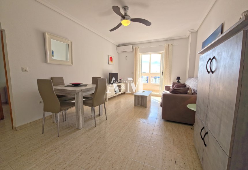 Alquiler a largo plazo - Apartamento / piso - Torrevieja - Torrelamata - La Mata