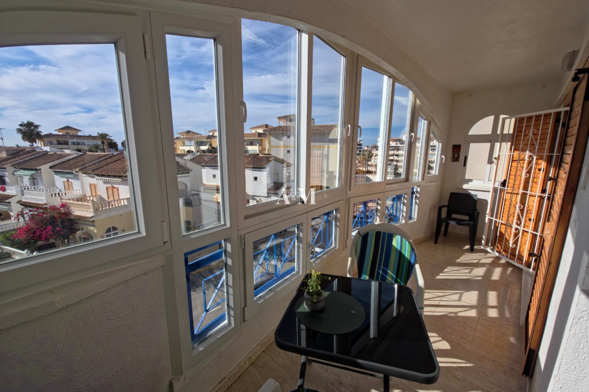 Alquiler a largo plazo - Apartamento / piso - Torrevieja - Torrelamata - La Mata