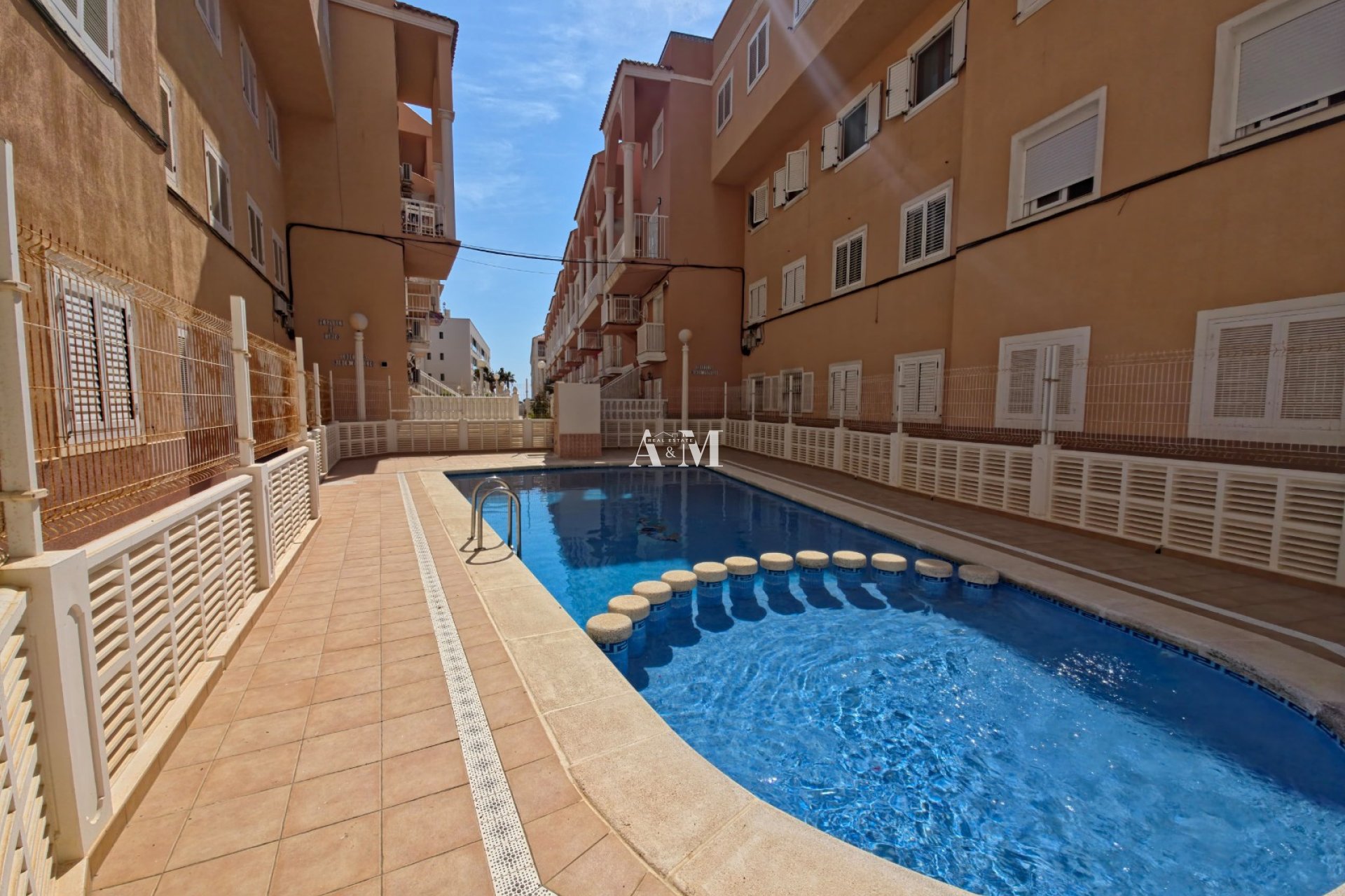 Alquiler a largo plazo - Apartamento / piso - Torrevieja - Torrelamata - La Mata