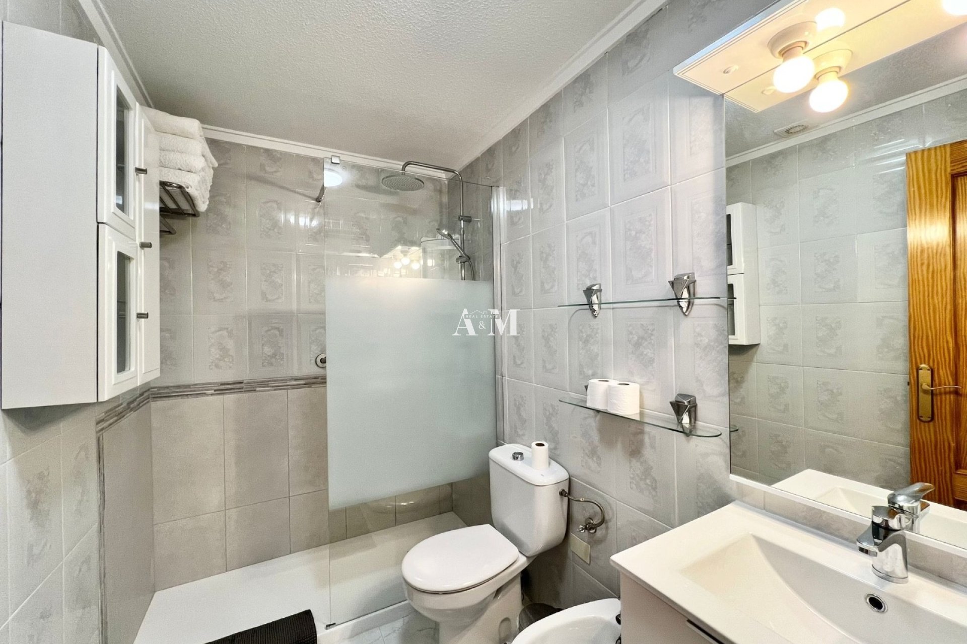 Alquiler a largo plazo - Apartamento / piso - Torrevieja - Torrelamata - La Mata