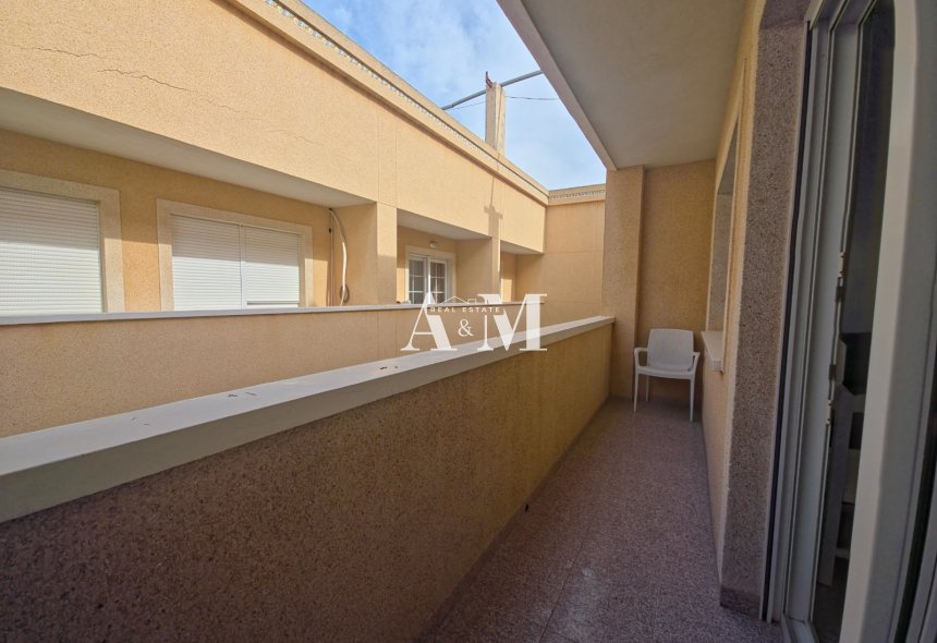 Alquiler a largo plazo - Apartamento / piso - Torrevieja - Torrelamata - La Mata