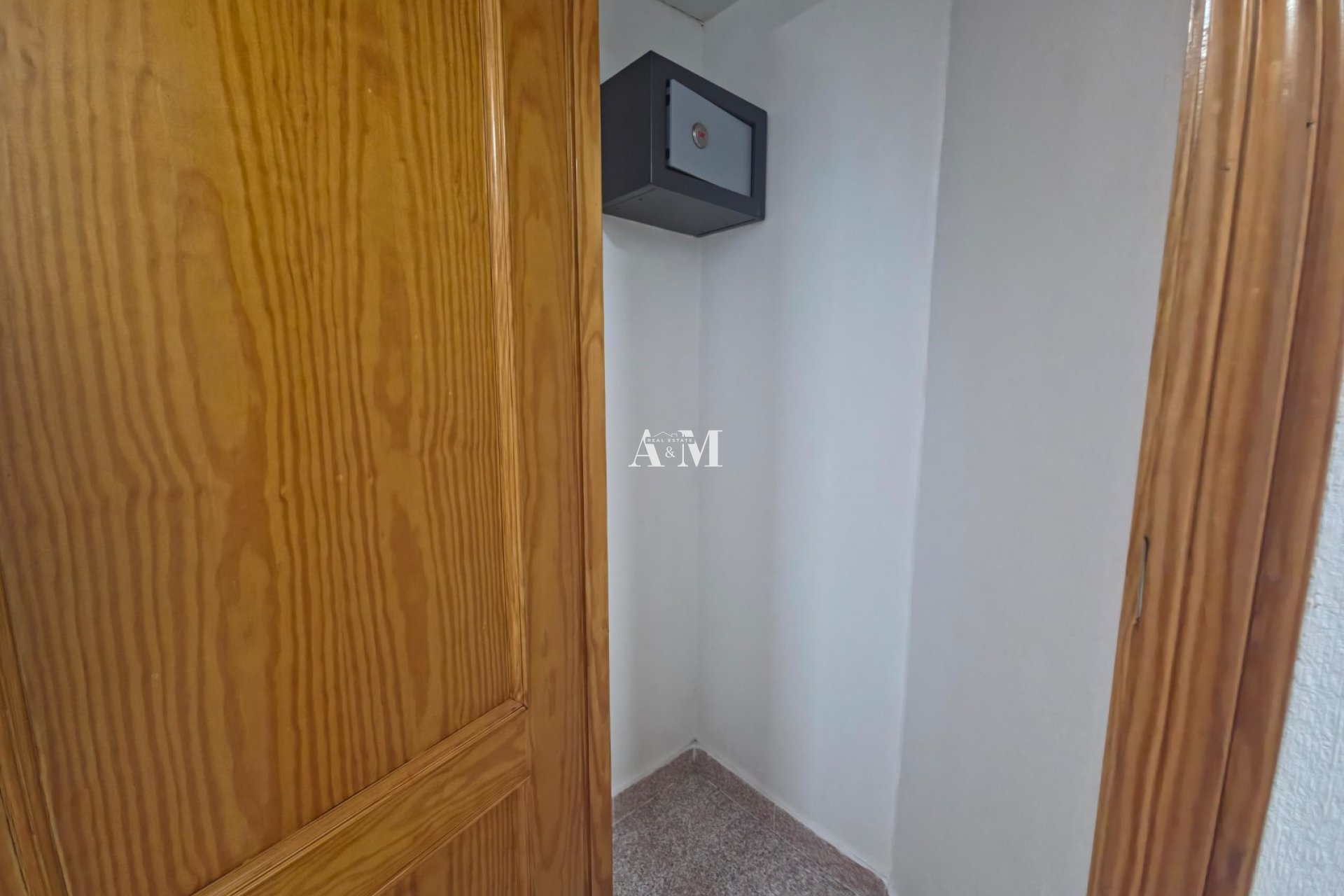 Alquiler a largo plazo - Apartamento / piso - Torrevieja - Torrelamata - La Mata