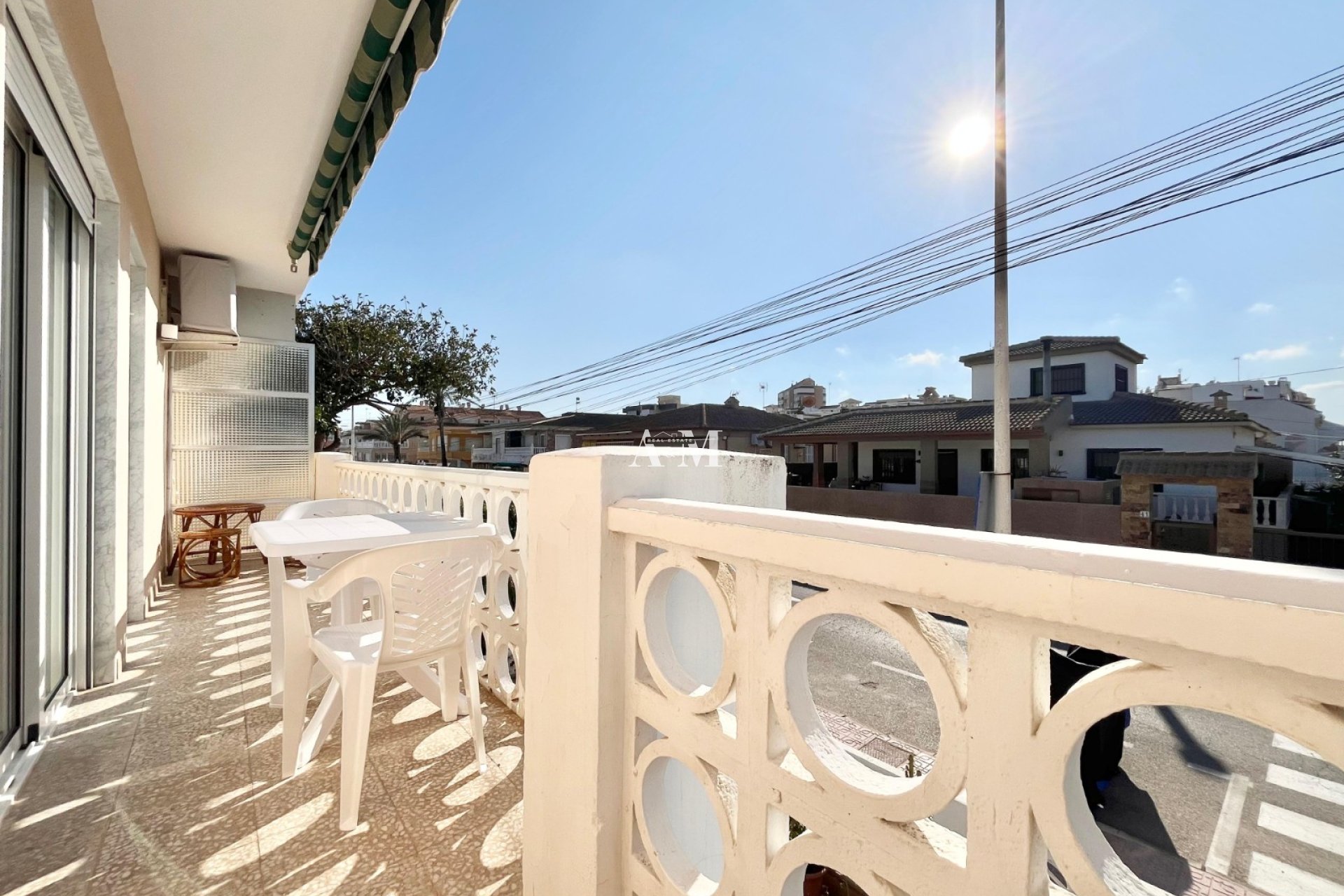 Alquiler a largo plazo - Apartamento / piso - Torrevieja - Torrelamata - La Mata