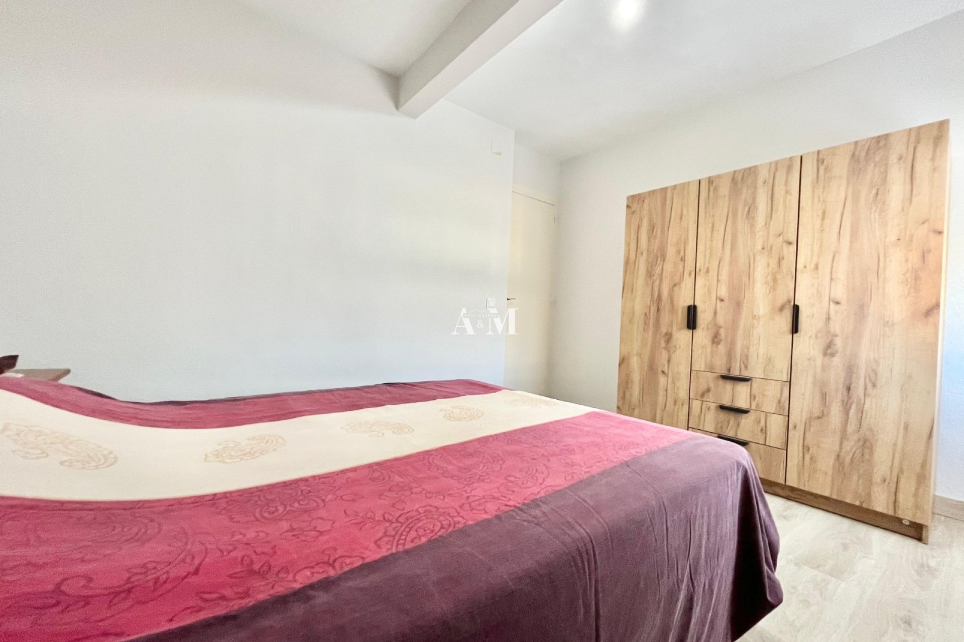 Alquiler a largo plazo - Apartamento / piso - Torrevieja - Torrelamata - La Mata