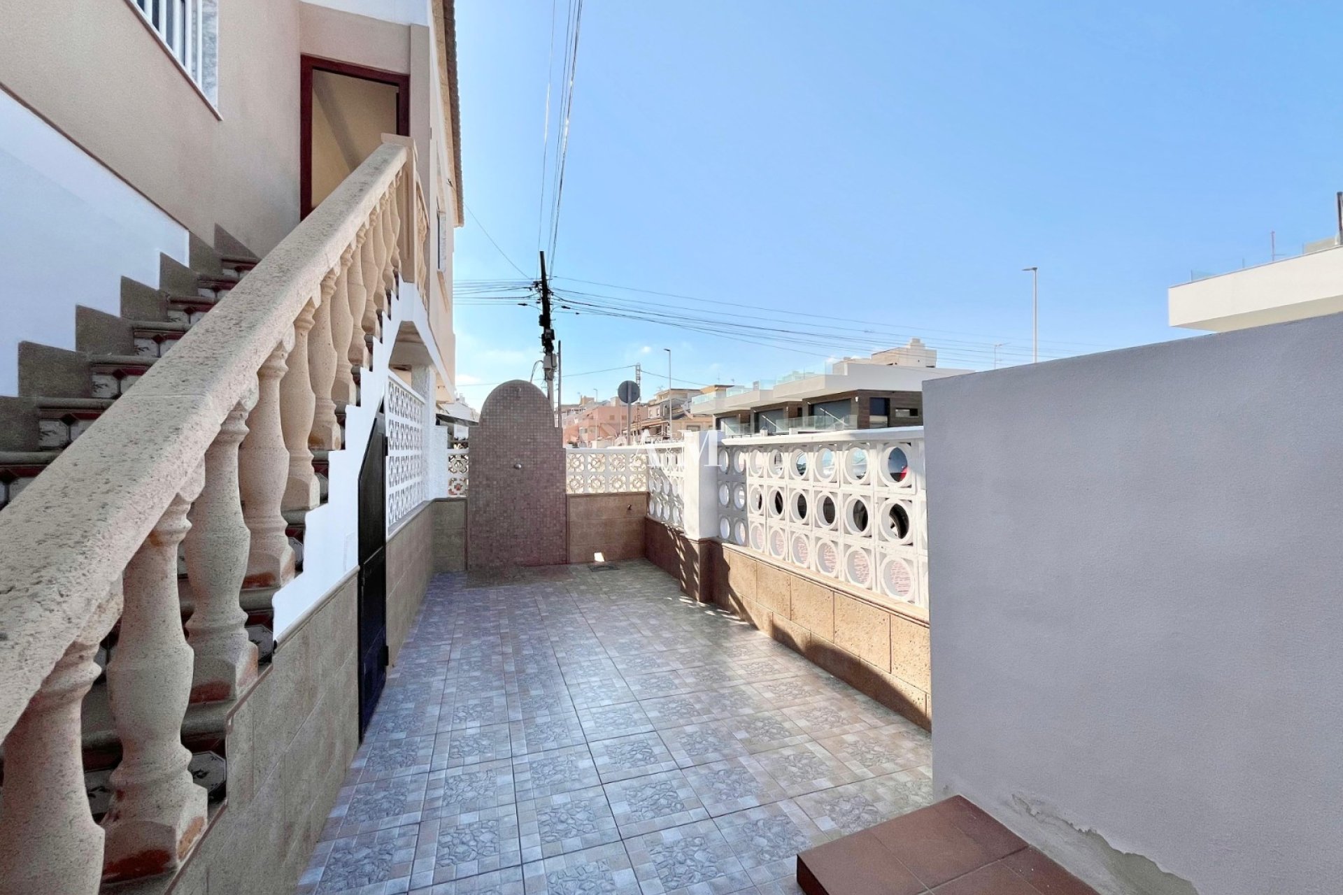 Alquiler a largo plazo - Apartamento / piso - Torrevieja - Torrelamata - La Mata