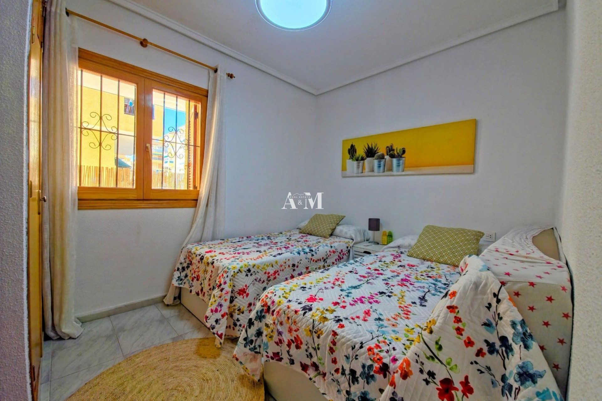 Alquiler a largo plazo - Apartamento / piso - Torrevieja - Torrelamata - La Mata