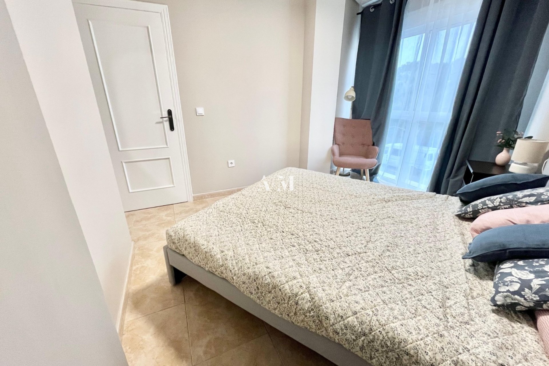 Alquiler a largo plazo - Apartamento / piso - Torrevieja