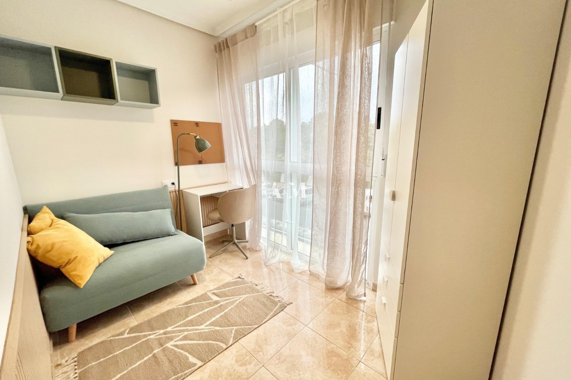 Alquiler a largo plazo - Apartamento / piso - Torrevieja