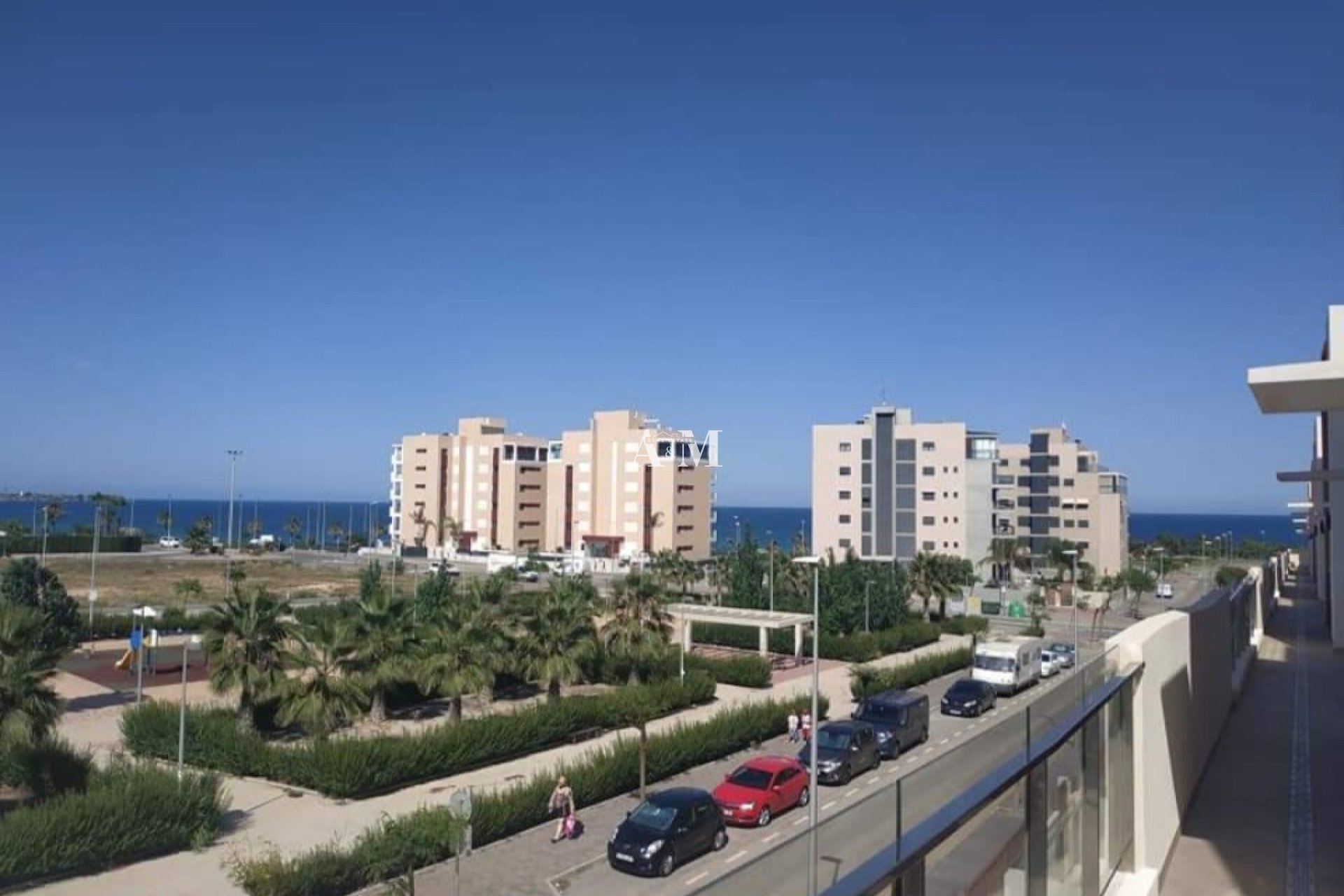 Alquiler a largo plazo - Ático - Torre de la Horadada