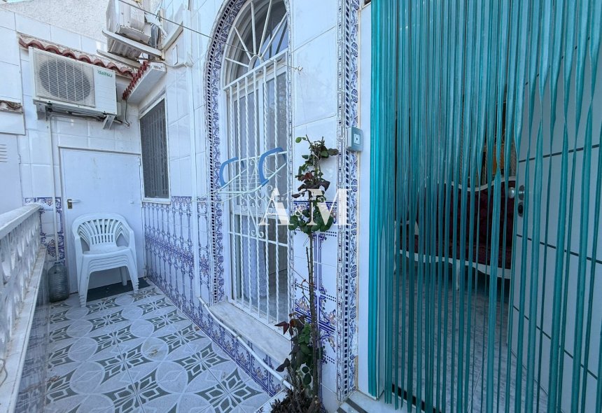 Alquiler a largo plazo - Bungalow - Los Alcazares