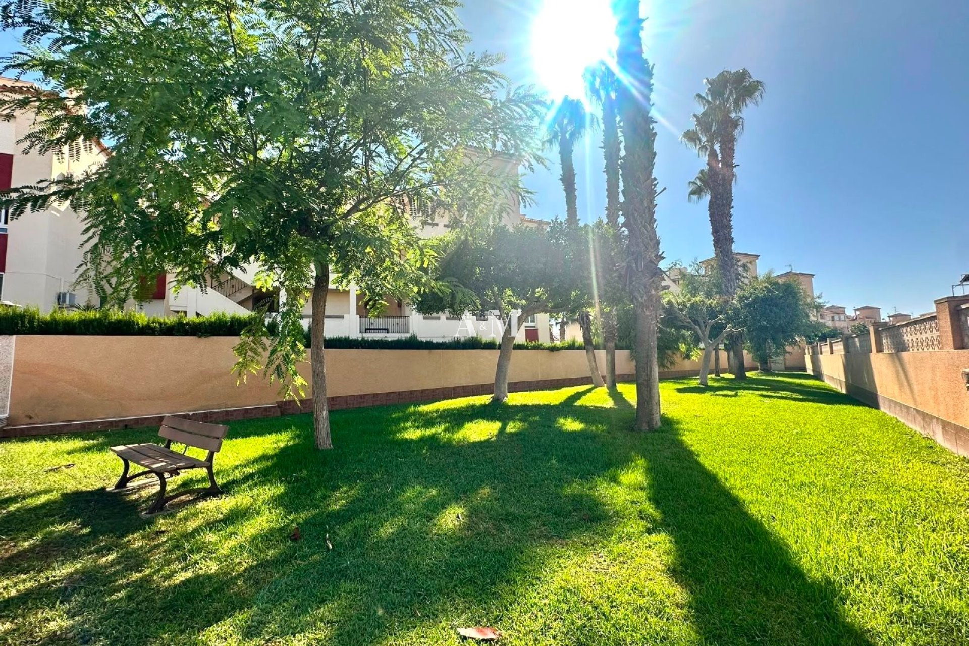 Alquiler a largo plazo - Bungalow - Orihuela Costa - La Florida