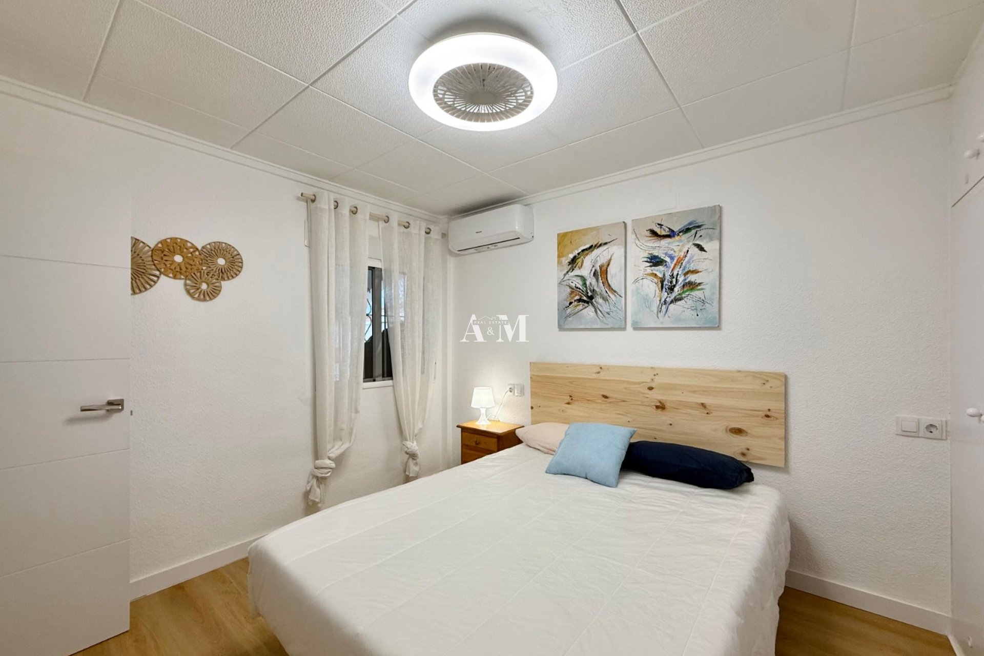 Alquiler a largo plazo - Bungalow - Torre de la Horadada - Mil Palmeras