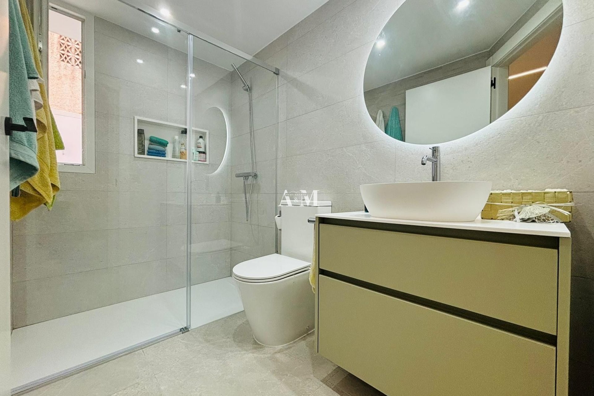 Alquiler a largo plazo - Bungalow - Torrevieja - La Veleta