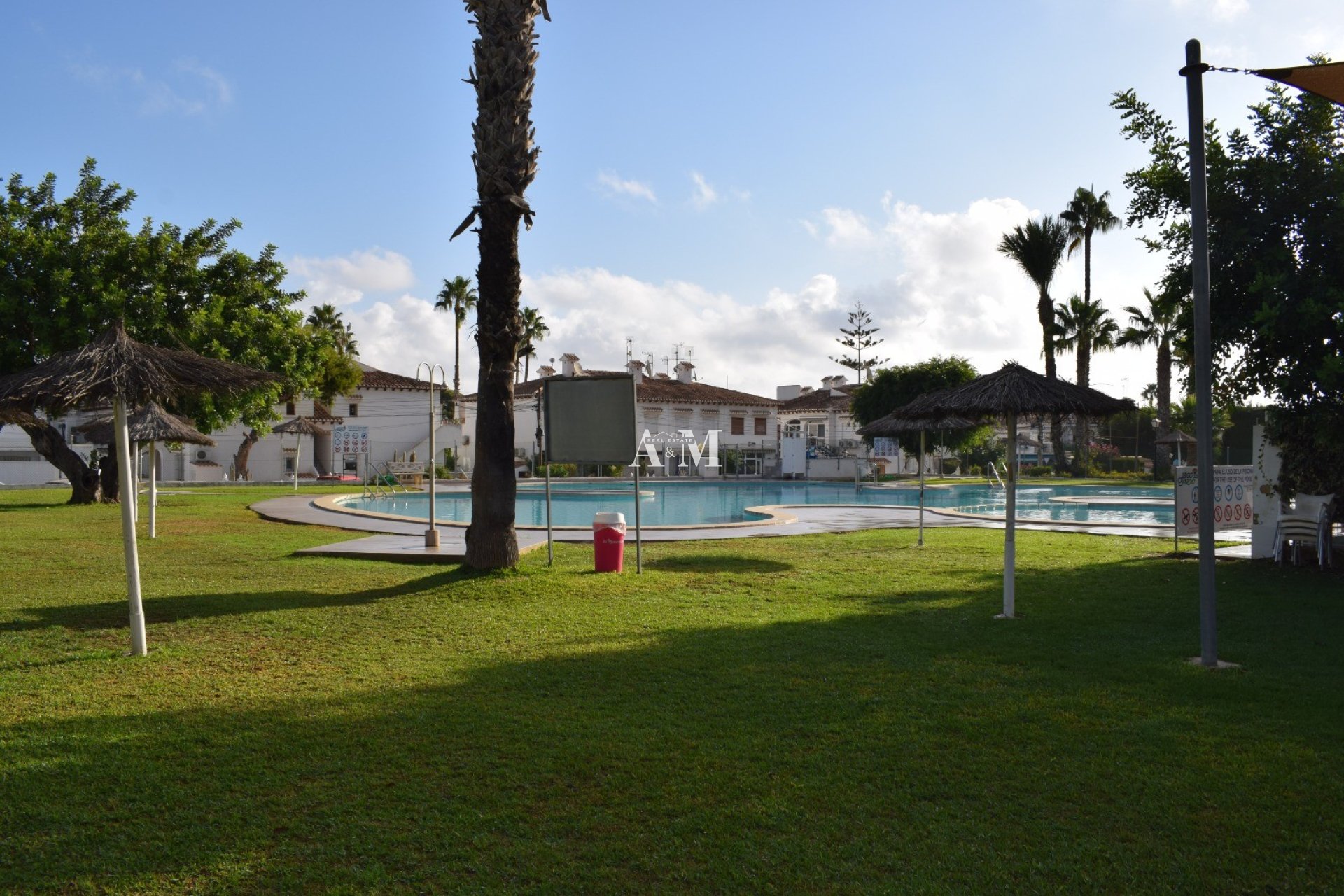 Alquiler a largo plazo - Bungalow - Torrevieja - Los Balcones - Lago Jardin