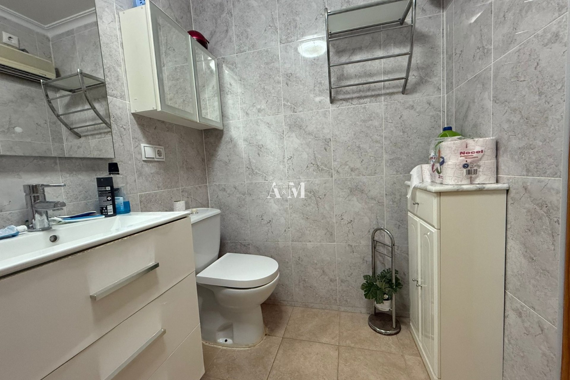 Alquiler a largo plazo - Bungalow - Torrevieja - Nueva Torrevieja - Aguas Nuevas