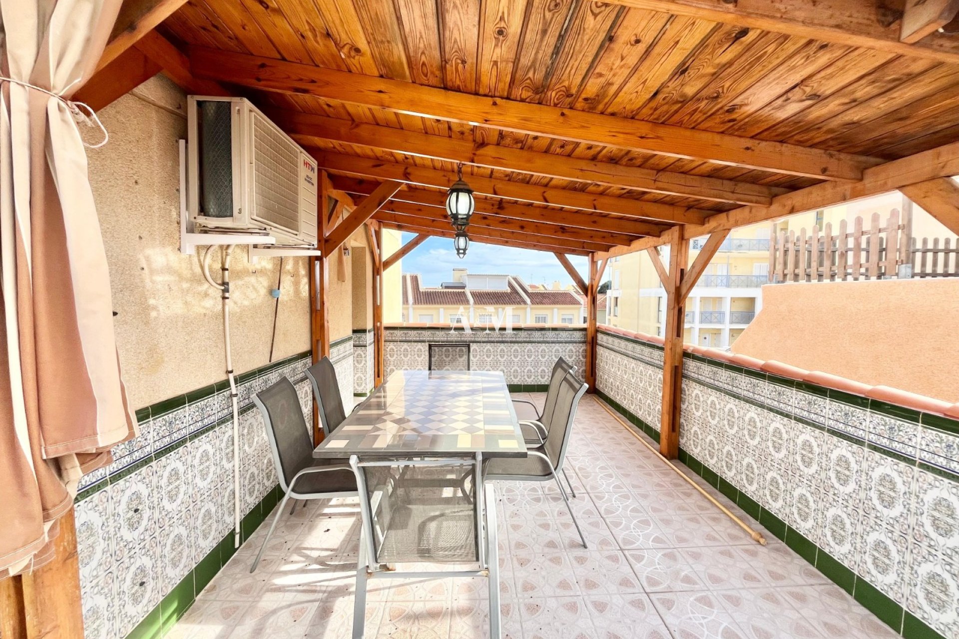 Alquiler a largo plazo - Bungalow - Torrevieja - Nueva Torrevieja - Aguas Nuevas