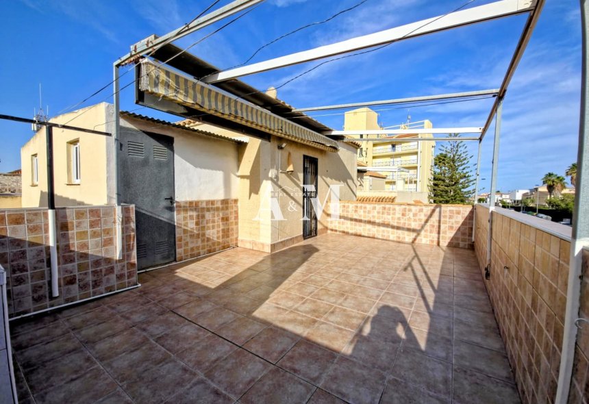 Alquiler a largo plazo - Bungalow - Torrevieja - Nueva Torrevieja