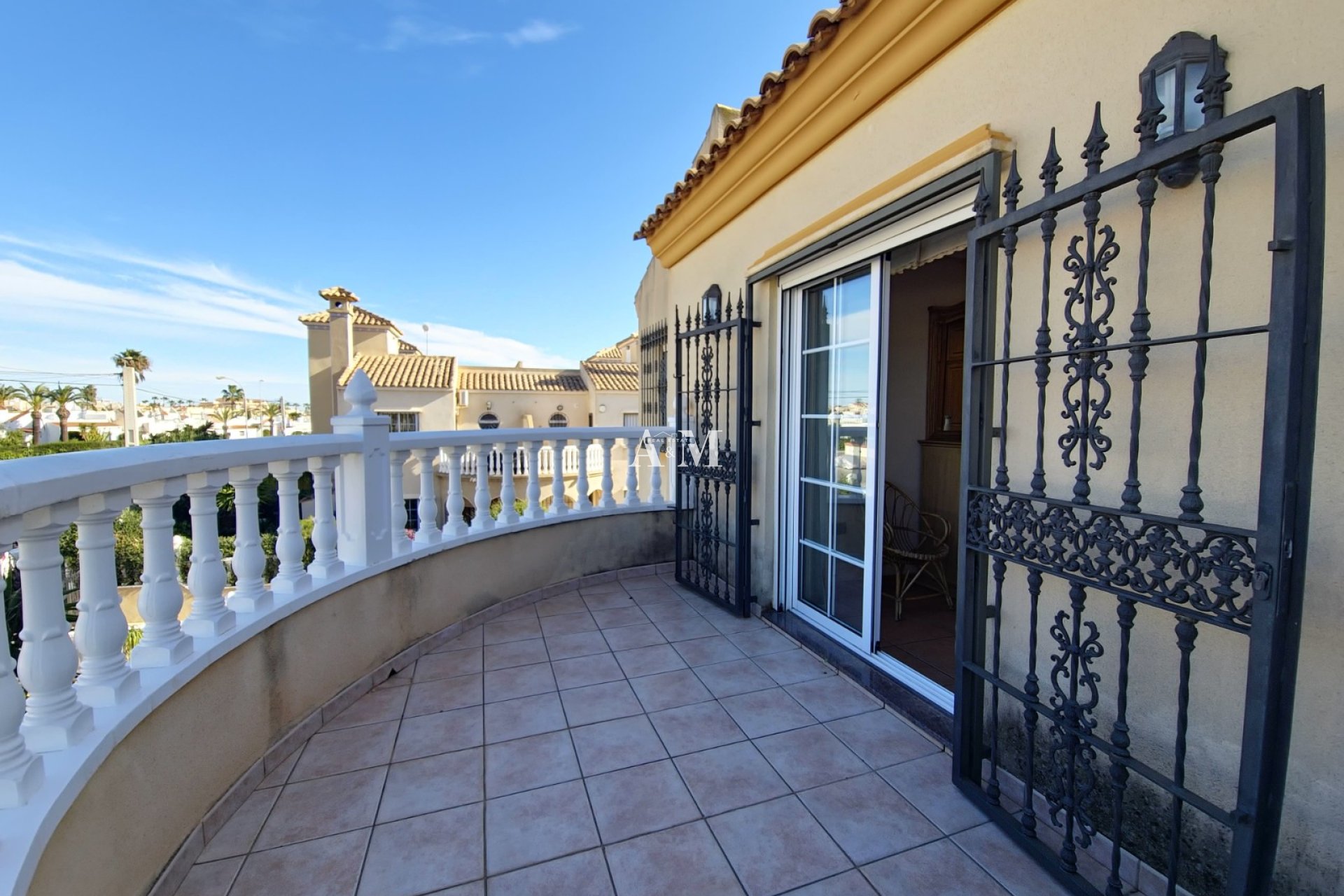 Alquiler a largo plazo - Chalet - Orihuela Costa - Playa Flamenca