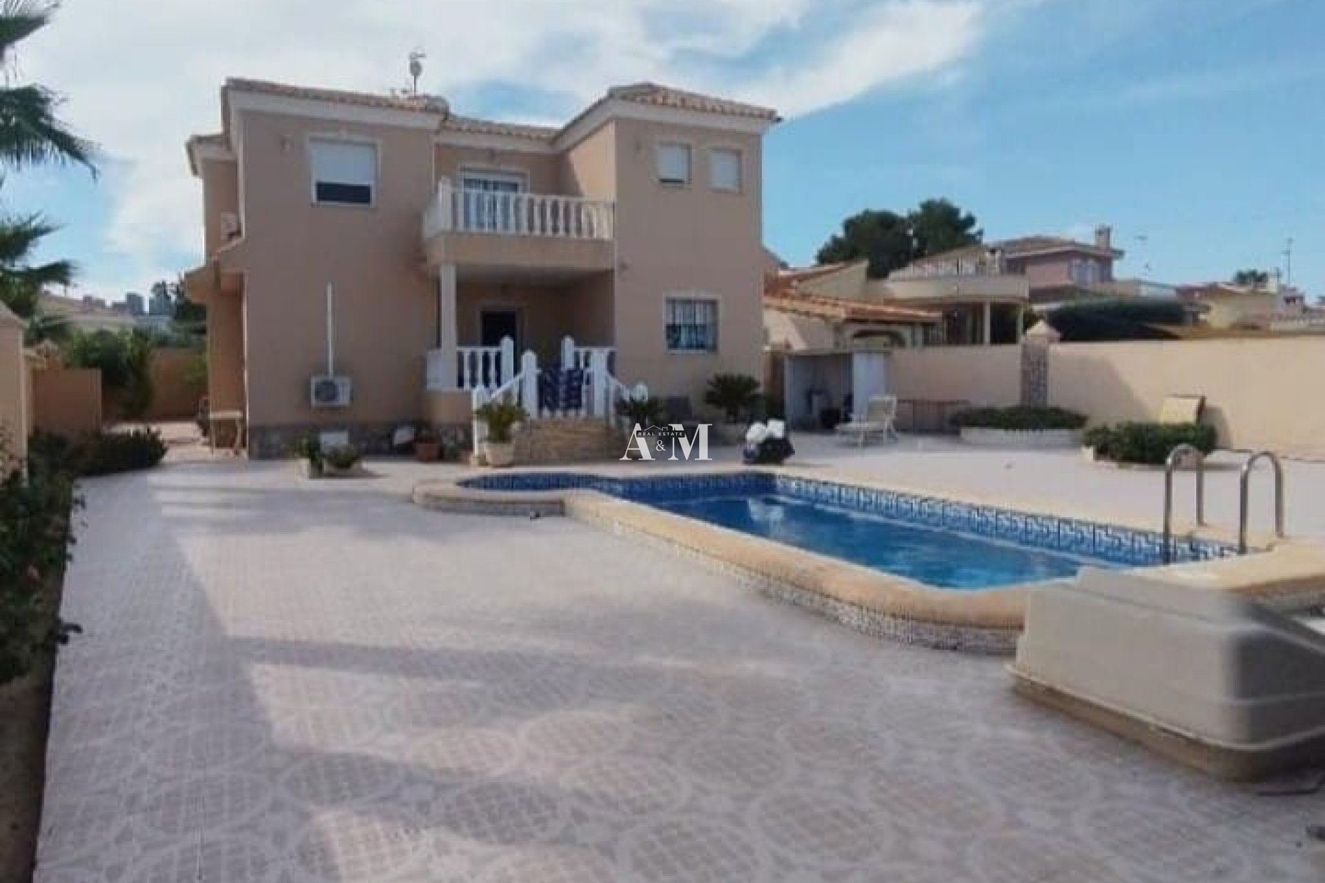 Alquiler a largo plazo - Chalet - Rojales - Ciudad Quesada