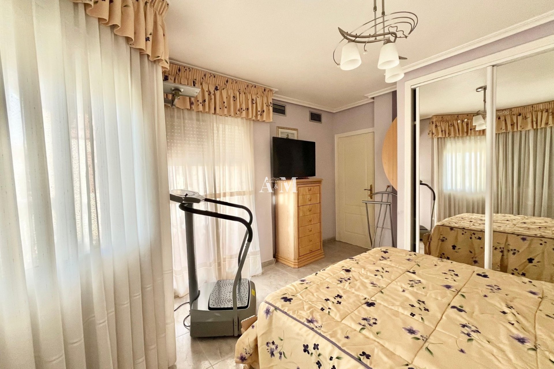 Alquiler a largo plazo - Chalet - Torrevieja - Nueva Torrevieja - Aguas Nuevas