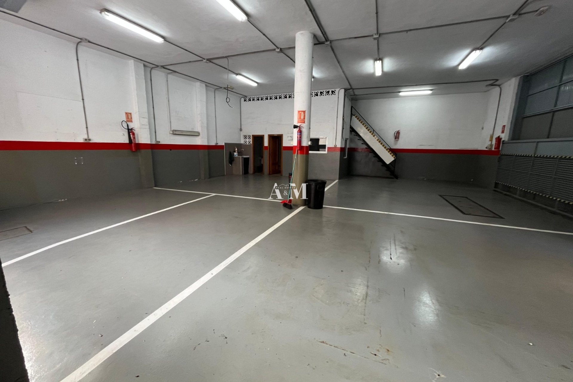 Alquiler a largo plazo - Comercial - Torrevieja - Centro