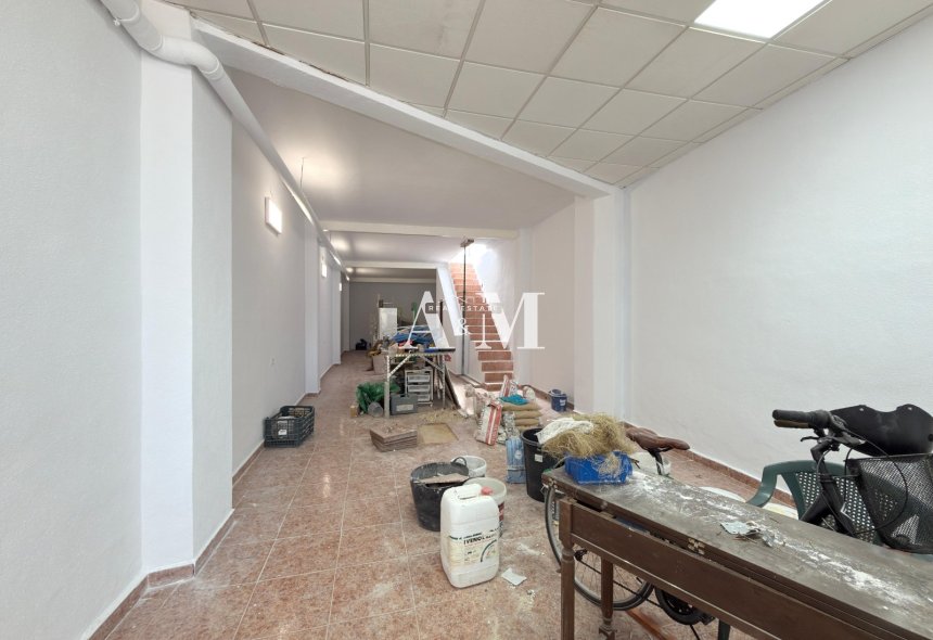 Alquiler a largo plazo - Comercial - Torrevieja - El Acequión - Los Náufragos