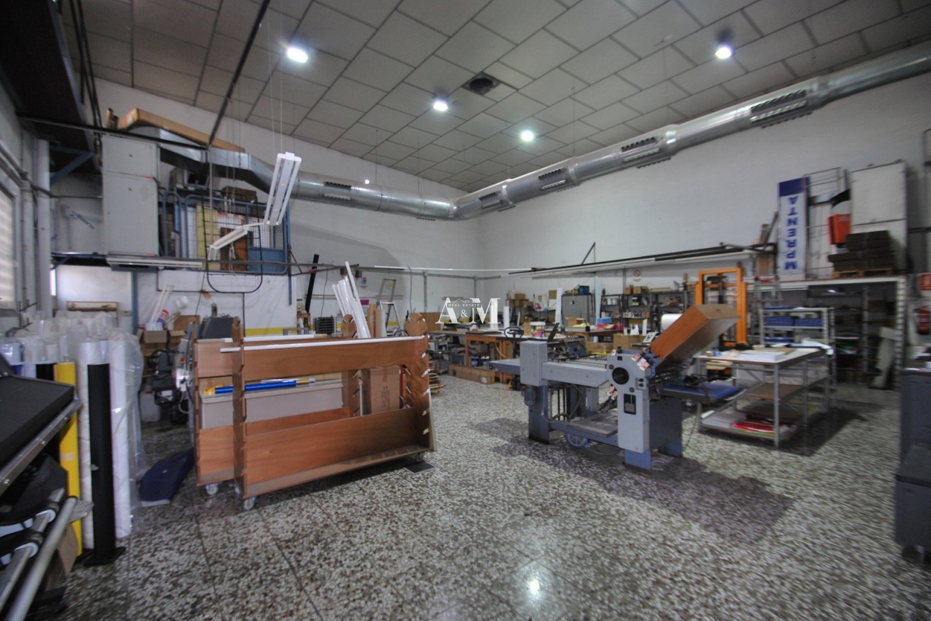 Alquiler a largo plazo - Comercial - Torrevieja - Parque de las Naciones