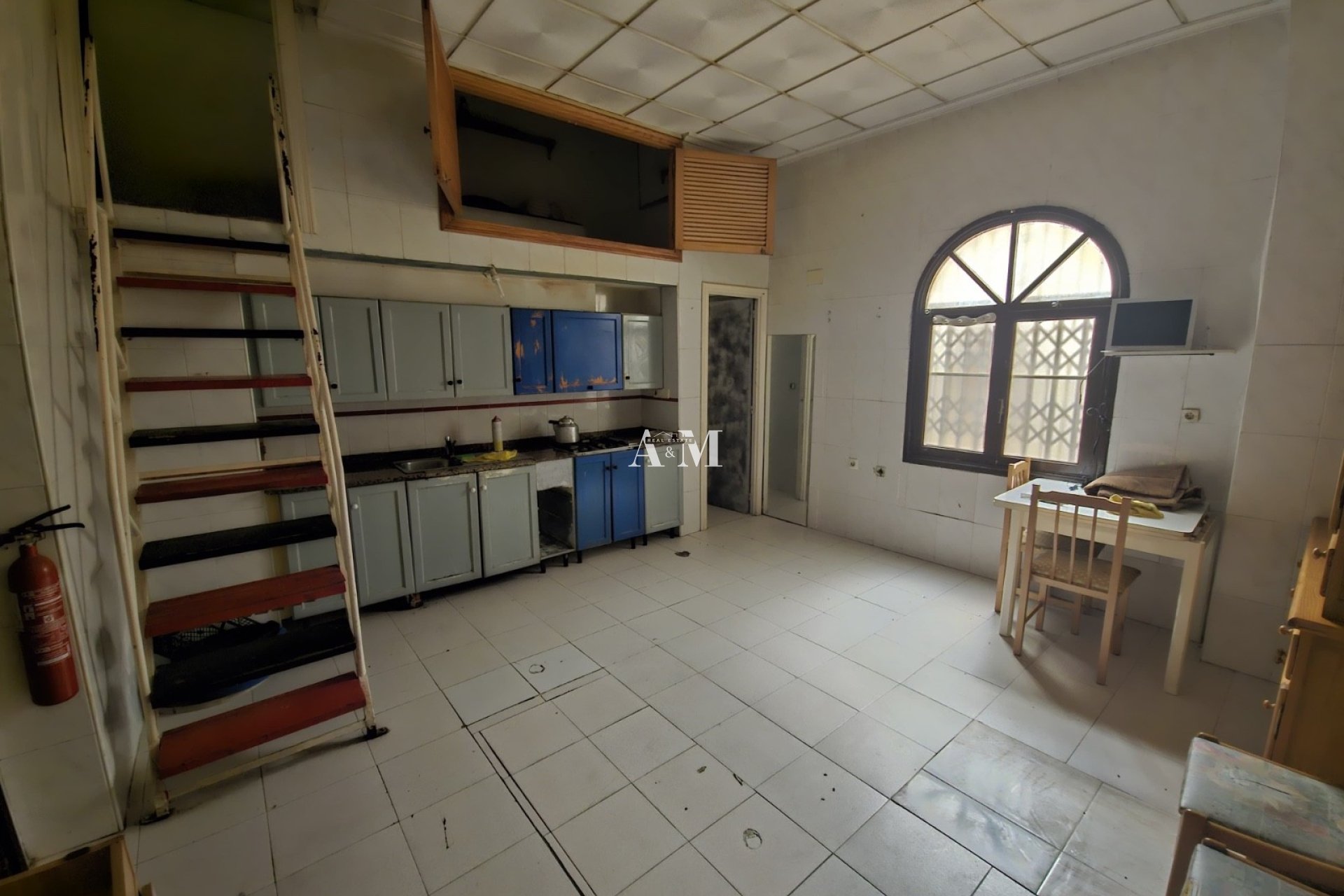 Alquiler a largo plazo - Comercial - Torrevieja - Playa de los Locos