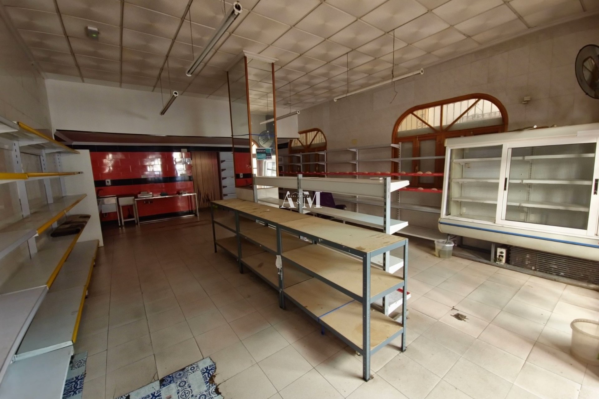 Alquiler a largo plazo - Comercial - Torrevieja - Playa de los Locos