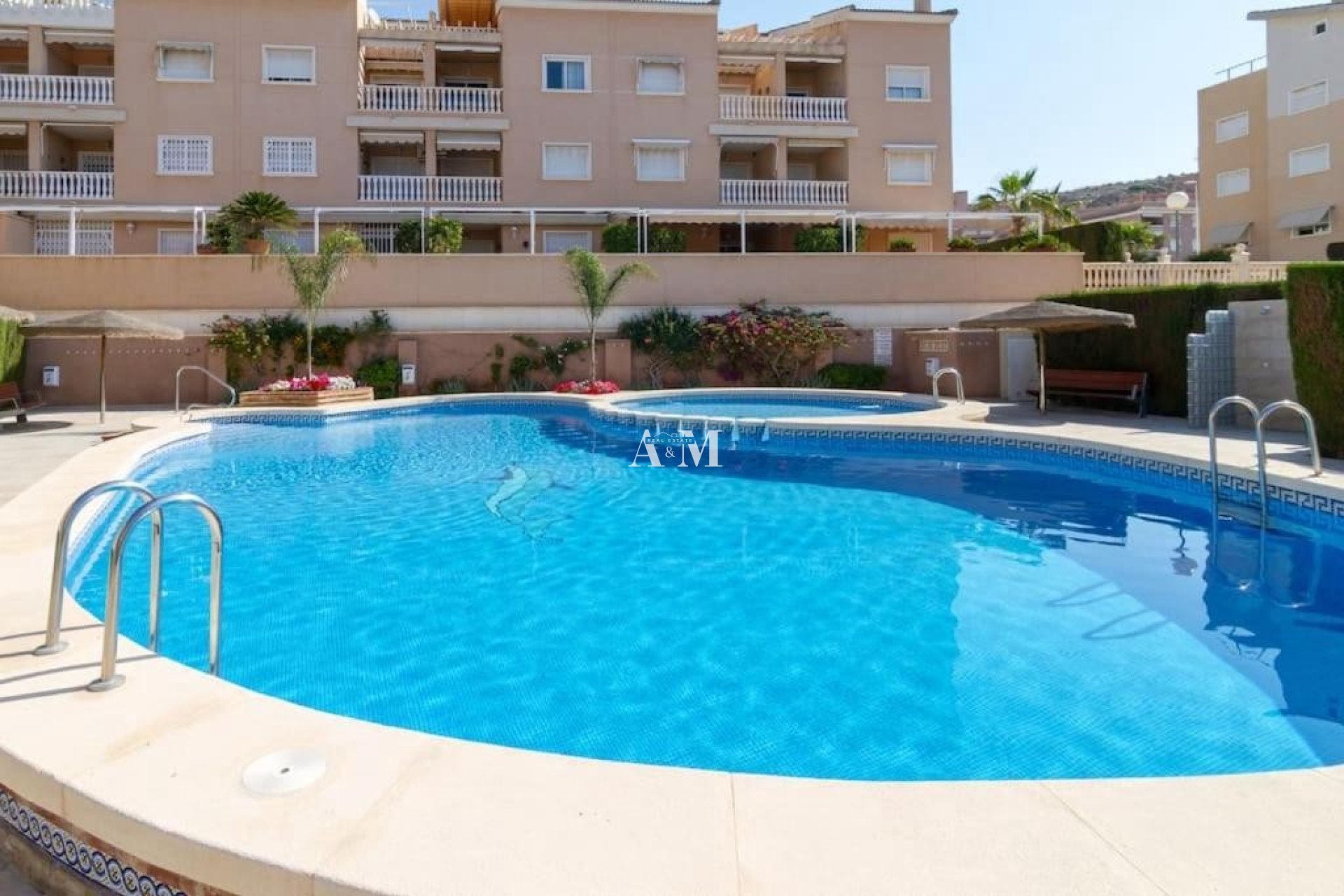 Alquiler a largo plazo - Duplex - Santa Pola