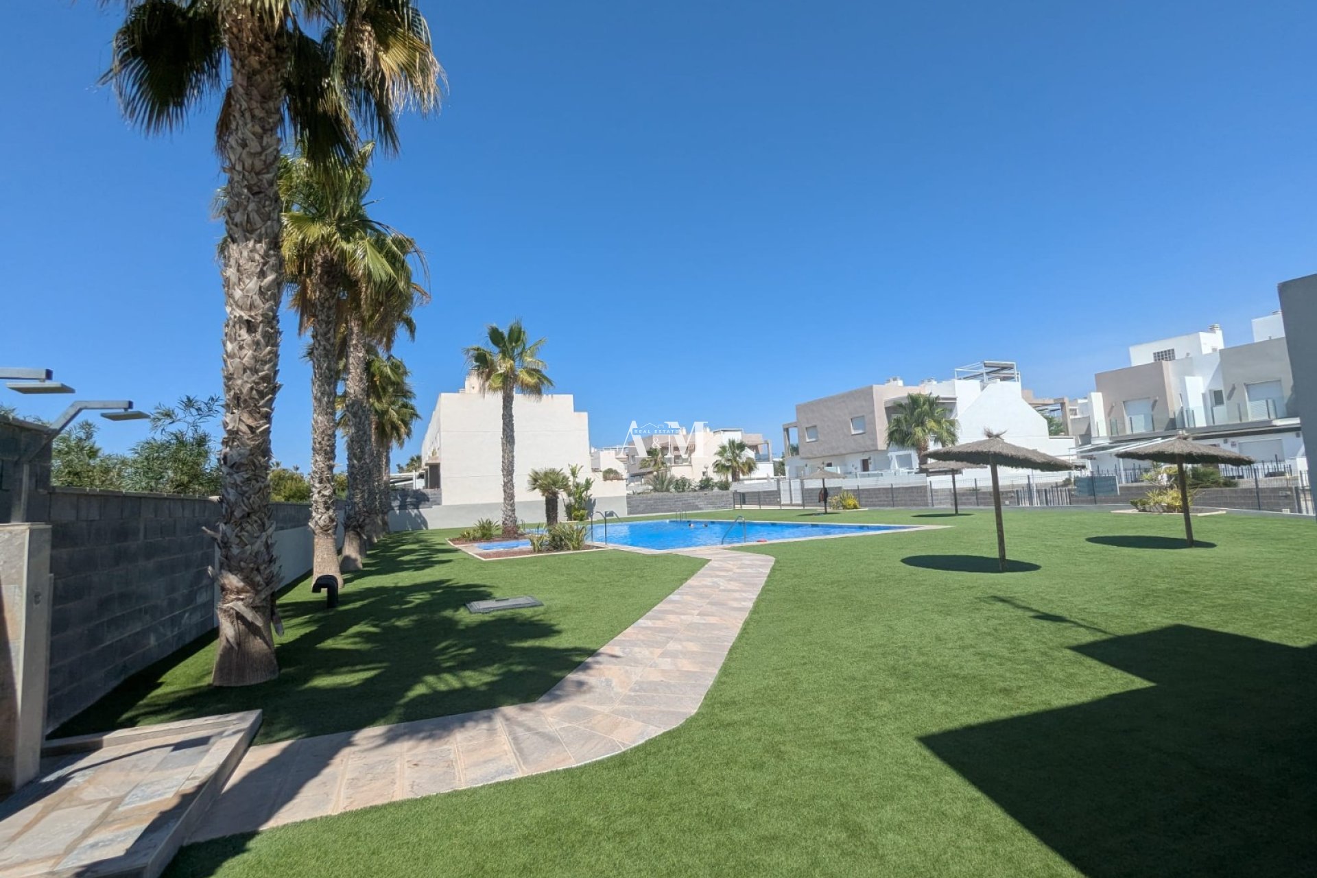 Alquiler a largo plazo - Estudio - Torrevieja - Nueva Torrevieja - Aguas Nuevas