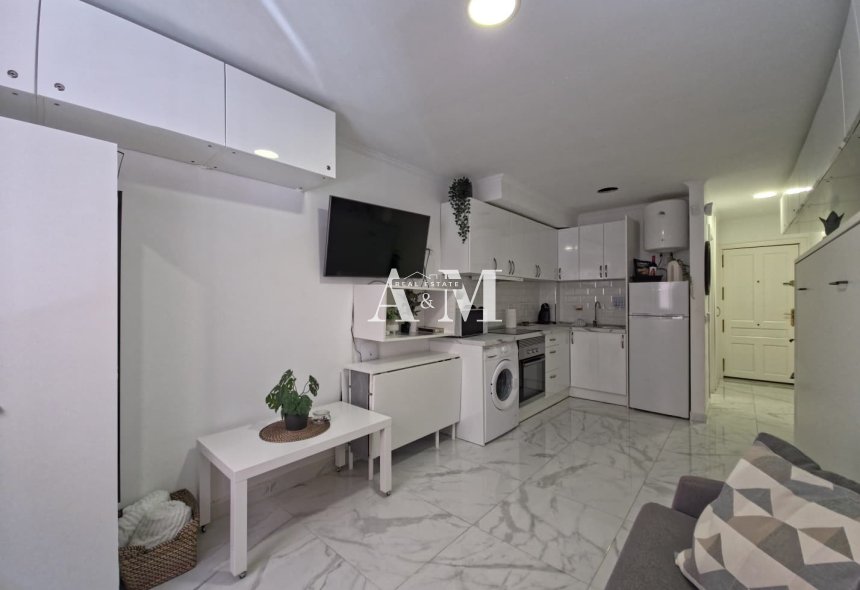 Alquiler a largo plazo - Estudio - Torrevieja - Playa de los Locos