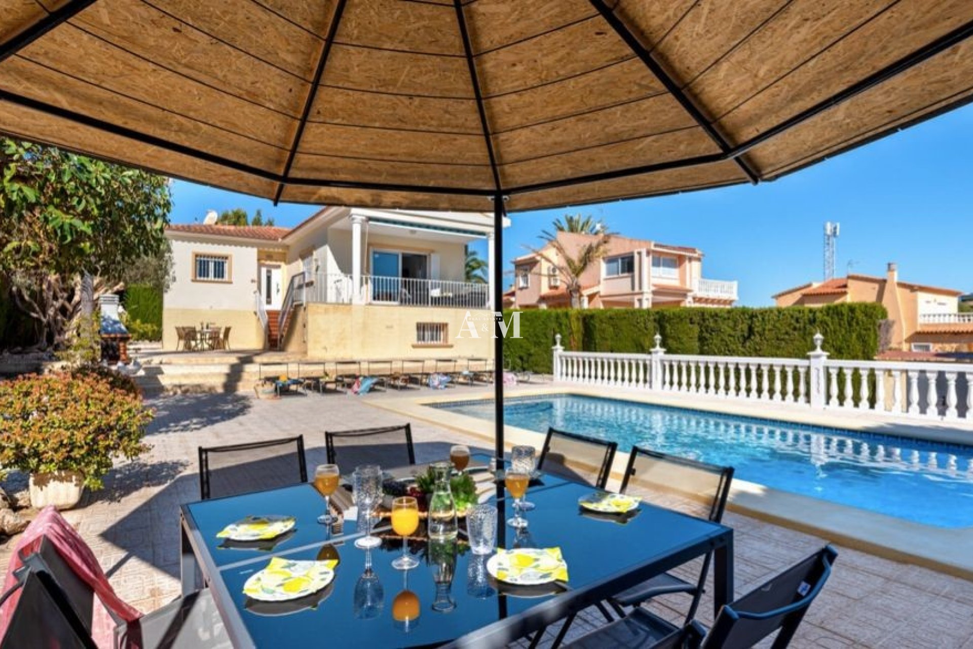 Alquiler a largo plazo - Villa - Calpe - Pueblo