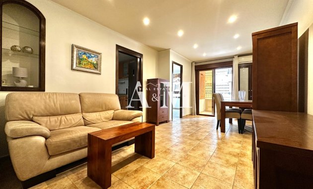 Apartamento / piso - Alquiler a largo plazo - Guardamar del Segura - Guardamar del Segura