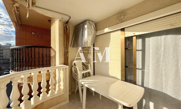 Apartamento / piso - Alquiler a largo plazo - Guardamar del Segura - Guardamar Playa