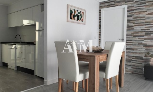 Apartamento / piso - Alquiler a largo plazo - Santa Pola - Puerto