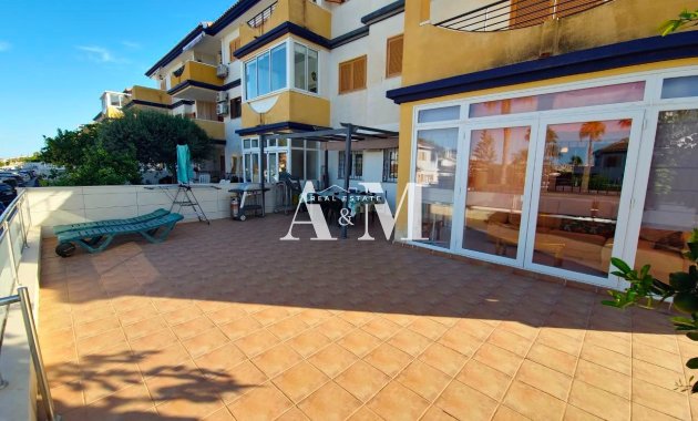 Apartamento / piso - Alquiler a largo plazo - Torre de la Horadada - Ref-37ASJ