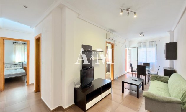 Apartamento / piso - Alquiler a largo plazo - Torrevieja - Centro