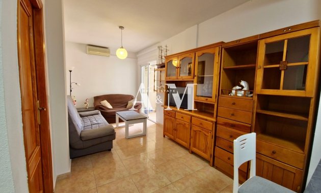 Apartamento / piso - Alquiler a largo plazo - Torrevieja - Centro