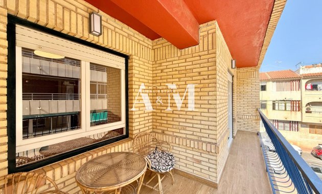 Apartamento / piso - Alquiler a largo plazo - Torrevieja - El Acequión - Los Náufragos