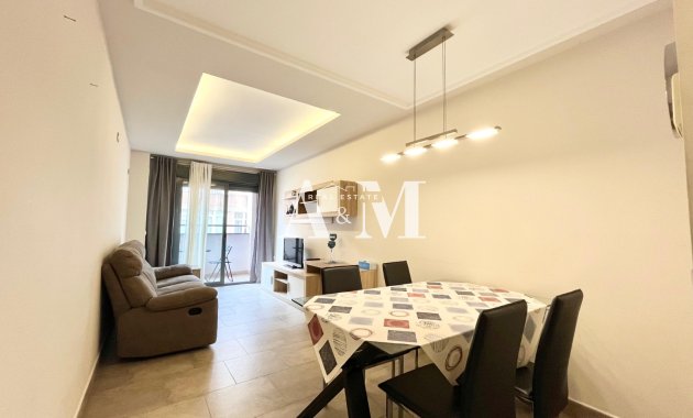 Apartamento / piso - Alquiler a largo plazo - Torrevieja - Playa de los Locos