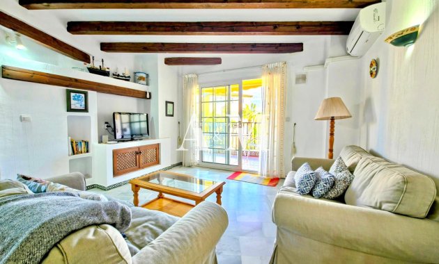 Apartamento / piso - Alquiler a largo plazo - Torrevieja - Playa de los Locos