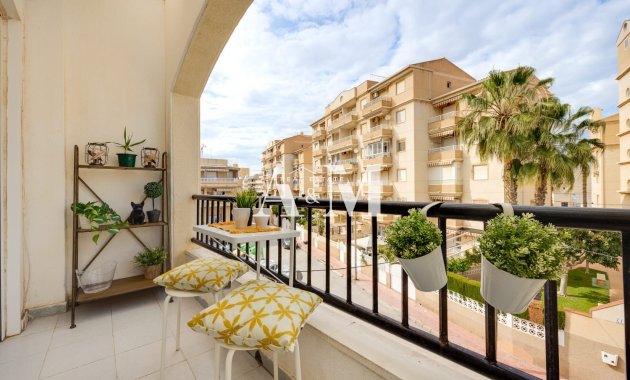 Apartamento / piso - Alquiler a largo plazo - Torrevieja - Playa de los Locos