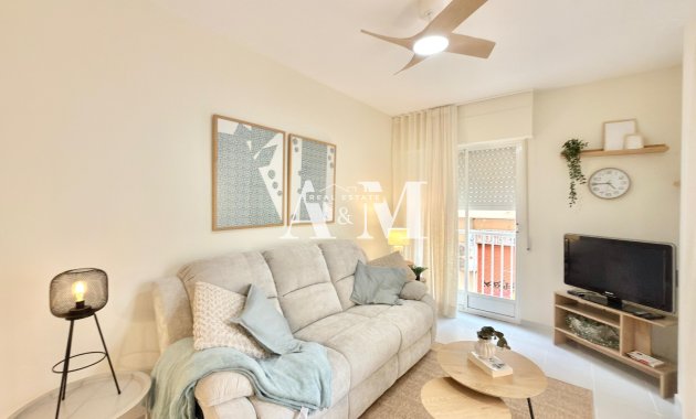 Apartamento / piso - Alquiler a largo plazo - Torrevieja - Playa del Cura