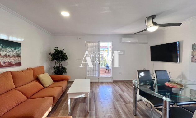 Apartamento / piso - Alquiler a largo plazo - Torrevieja - Torrelamata - La Mata
