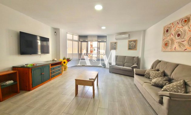 Apartment / flat - Long Term Rental - Torrevieja - Centro