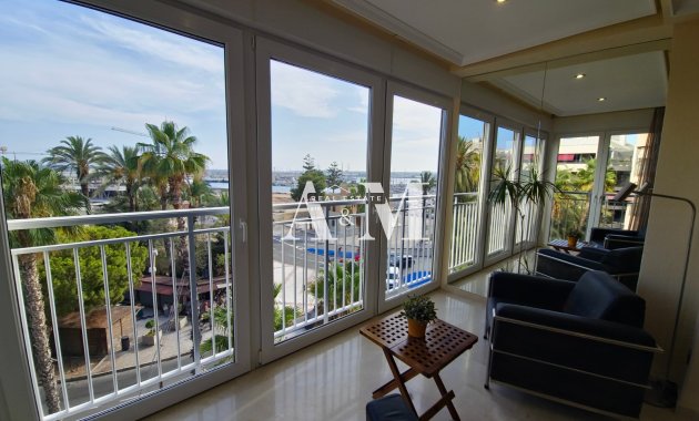 Apartment / flat - Long Term Rental - Torrevieja - Centro