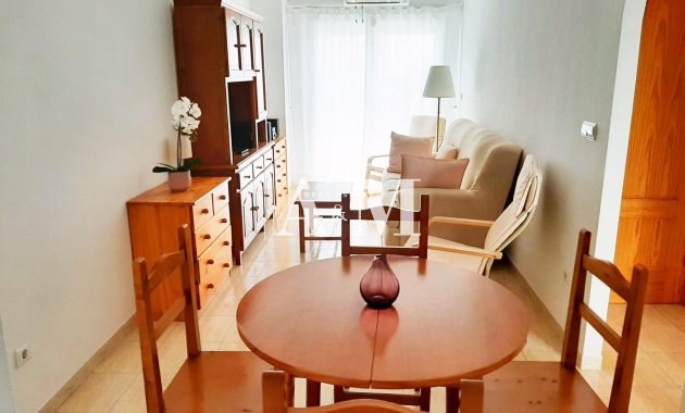 Apartment / flat - Long Term Rental - Torrevieja - Centro