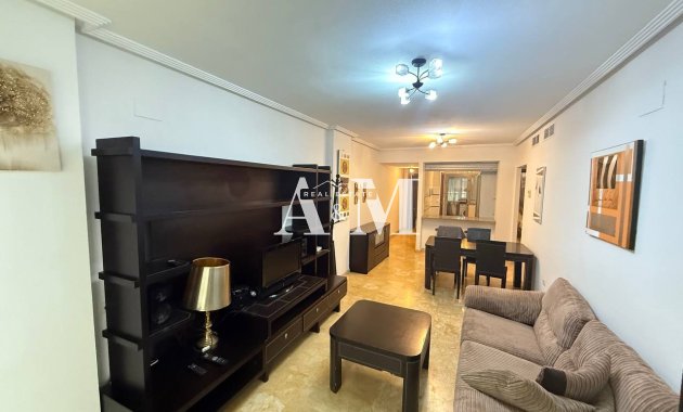 Apartment / flat - Long Term Rental - Torrevieja - Centro