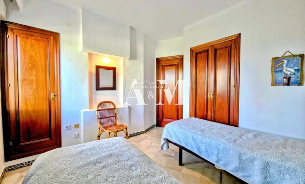 Apartment / flat - Long Term Rental - Torrevieja - Playa de los Locos